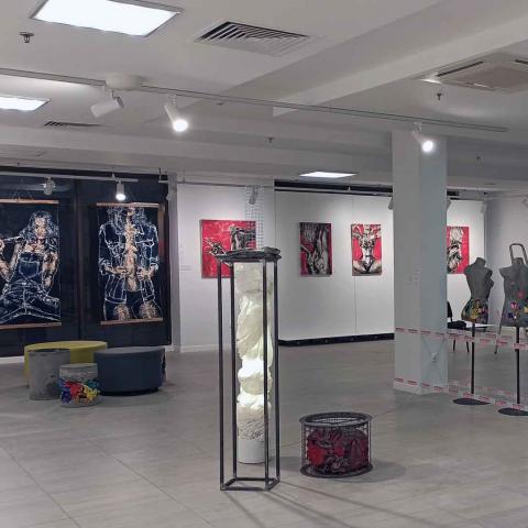 Экспозиция выставки "Порка"