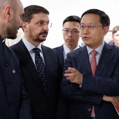 Генконсул Турции Угур Йылмаз и генконсул Китая Сян Бо. Фото: БИЗОN